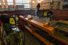 New ESAB welding machines for frames of railway lifting jacks