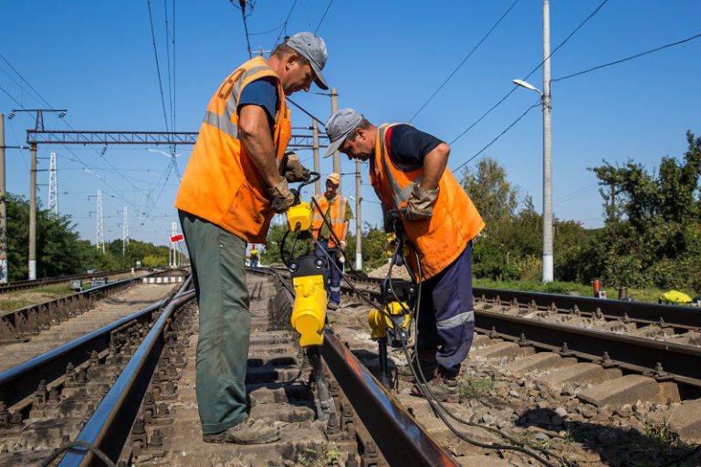 Tamping unit