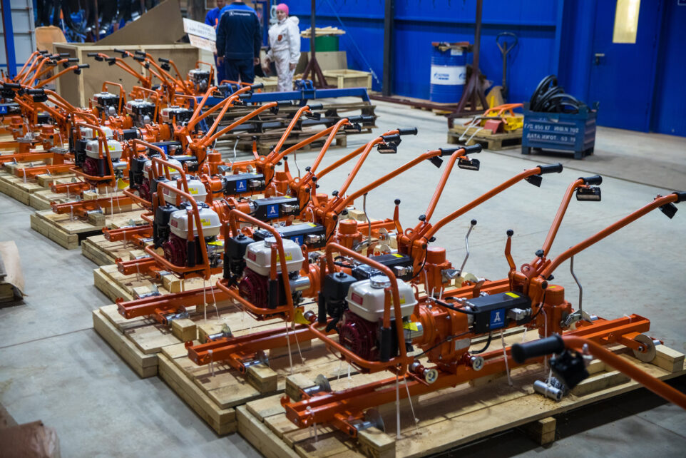 Universal power wrenches in stock