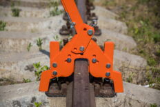 превью: Rail Lifting Device